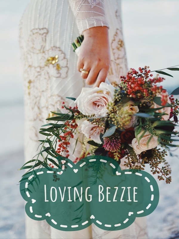 Loving Bezzie ( Tagalog Edition)